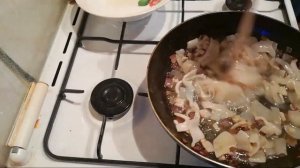 Как Пожарить Сырой Кальмар!!! Не отваривая его перед жаркой.