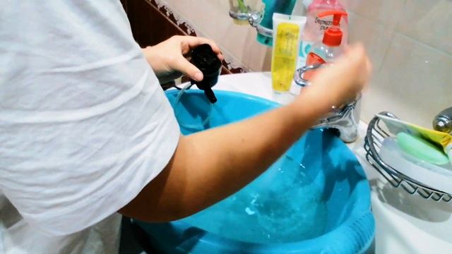 Чистим фильтр AQUAEL Fan mini plus смотреть онлайн