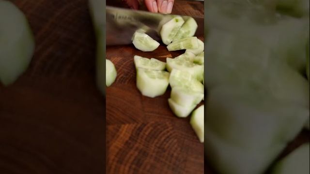 Настоящий ГРЕЧЕСКИЙ САЛАТ | Заправка для греческого салата | Кето рецепты#SHORTS смотреть онлайн