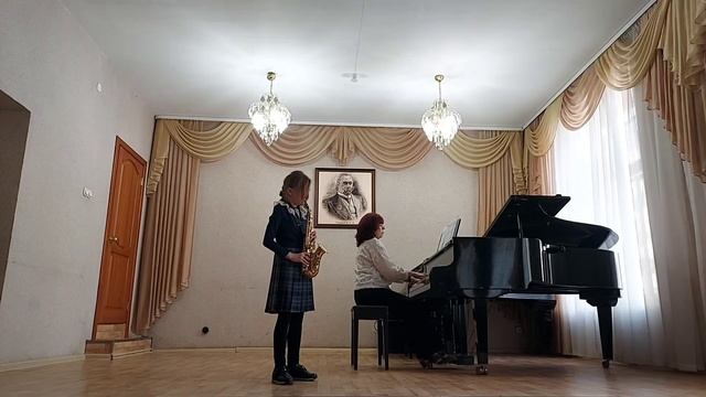 Ремизова Анжелика 3 класс 9 лет саксофон - сопрано смотреть онлайн