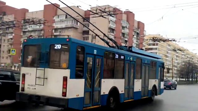 Старенький троллейбус ПТЗ-5283 с синим таблом (ЭМУ) смотреть онлайн
