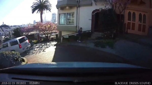 Lombard street in San Francisco/ самая извилистая дорога Ломбард
