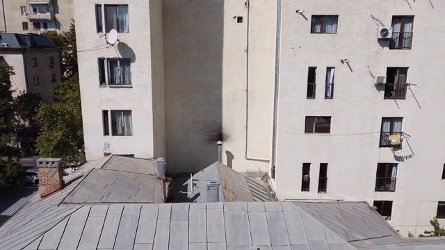 Продается дом в центре Тбилиси, на Сабуртало, ул. Шартава смотреть онлайн