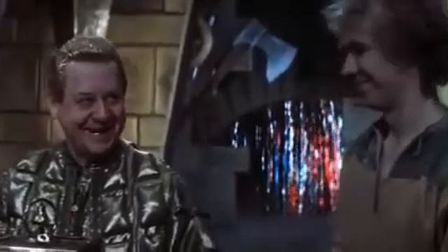 Хорошую птичку ты мне достал, спасибо (После дождичка в четверг) смотреть онлайн