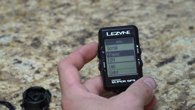 Lezyne Super GPS Bike Computer Review смотреть онлайн