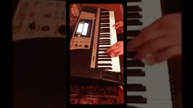 Миллион алых роз! Ямаха PSR s740 от Бек! смотреть онлайн