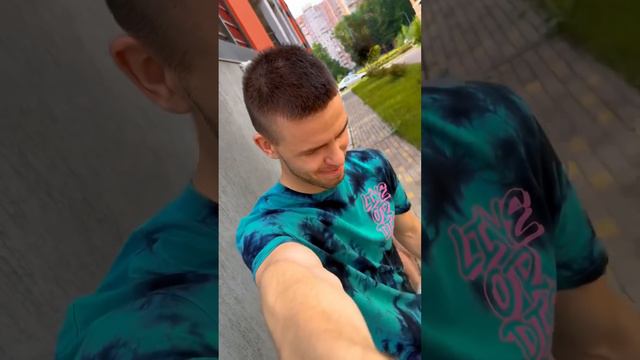А ты уже подписан? 🙃#shortsvideo смотреть онлайн