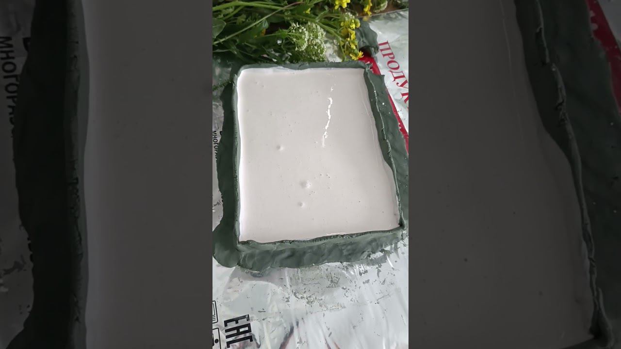 БОТАНИЧЕСКИЙ БАРЕЛЬЕФ из глины и гипса. Полевые цветы.