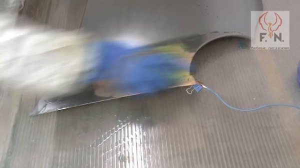 Меднение капота автомобиля методом натирания. Технологии FunChrome.