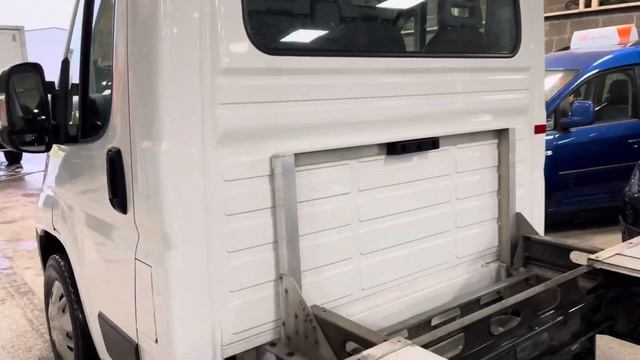 Peugeot boxer transporter смотреть онлайн