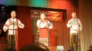 Как у нашего соседа... весела была беседа.