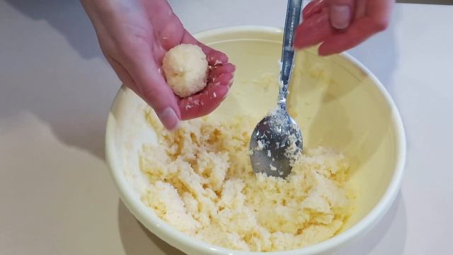 Кокосанка /Всего 3 ингредиента и Вы получите изумительное кокосовое печенье! / /Coconut Cookies смотреть онлайн
