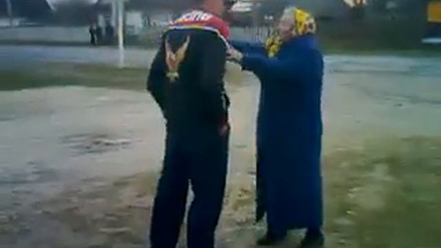 бабка гонить смотреть онлайн