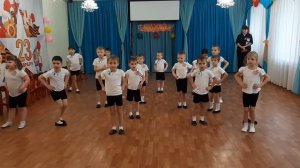 Танец "На палубе матросы"