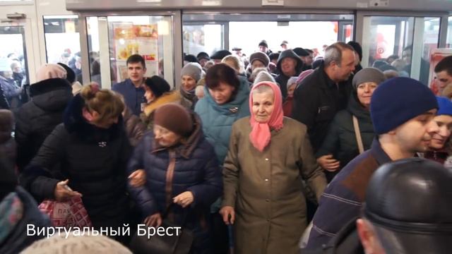 В микрорайоне Ковалёво открылся долгожданный Рублёвский смотреть онлайн