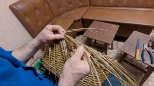 Как заплести кромку корзины? КОСИЧКА в пять и три прута #лозоплетение