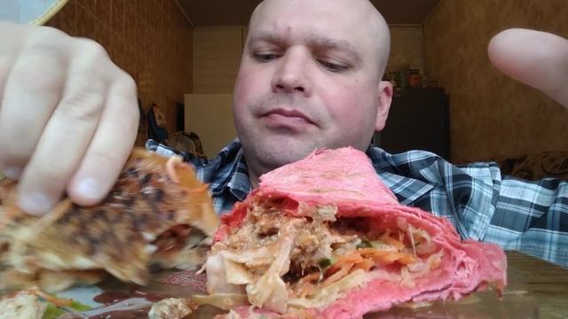 MUKBANG | ШАУРМА в красном лаваше | ОБЖОР шавухи. смотреть онлайн