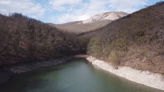 КРЫМ - ГДЕ НУЖНО ПОБЫВАТЬ В 2020. ГОРНЫЕ ОЗЁРА. смотреть онлайн