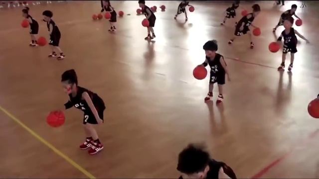 Детский баскетбол в Китае смотреть онлайн