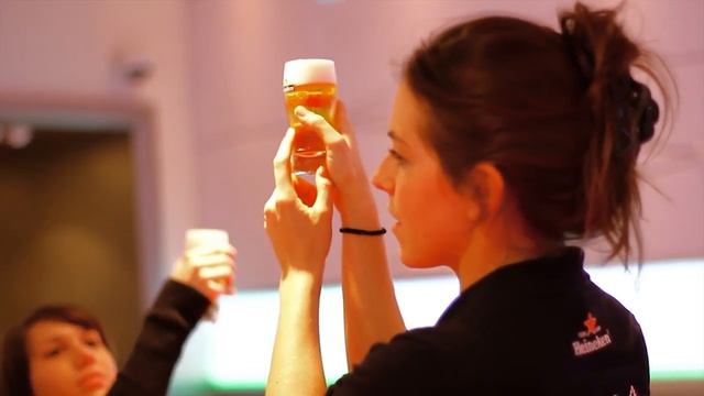 2015 - Amsterdam's Best Attractions - The Heineken Experience смотреть онлайн