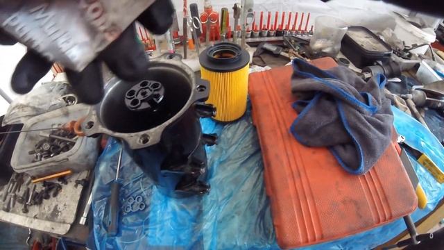 How To Change Fuel Filter Audi VW Seat Skoda/Как поменять топливный фильтр Audi VW Seat Skoda