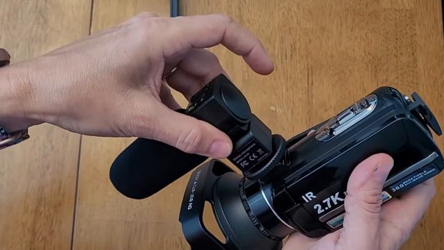 Video Camera 2.7K Ultra HD Vlogging Camera YouTube IR Night Vision LCD Touch Screen 16X Digital Zoo смотреть онлайн