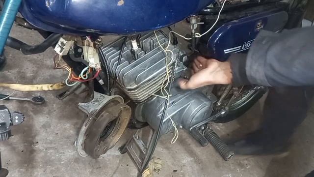 Поехал покупать Минск 125 1989г. или оживление мертвеца?!!! смотреть онлайн