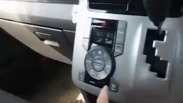 Toyota Noah 2007 года.avi смотреть онлайн