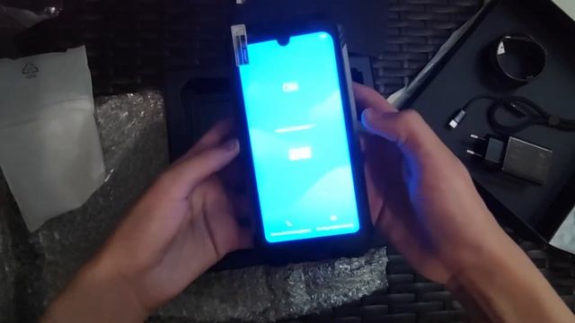 Comprei um Celular INQUEBRÁVEL - Unboxing Doogee S58 смотреть онлайн