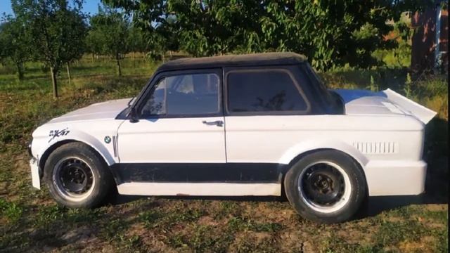Легендарный ЗАЗ 968 в народе Запорожец. смотреть онлайн