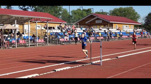 Финальные забеги на 1500 м - юноши (СК "Приморец, 8.06.2021). смотреть онлайн