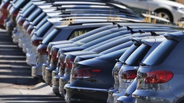 ХУШХАБАР ЭНДИ МАШИНАЛАРГА БОЖХОНА ТУЛОВЛАРИ ПАСАЙТИРИЛАДИ AVTOMABILLARGA BOJLAR PASAYTIRLIDI смотреть онлайн