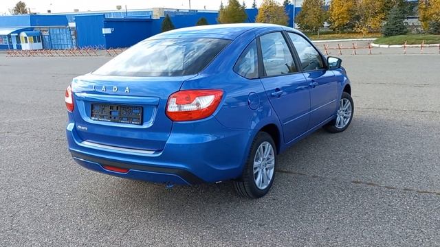 Гранта лифтбек синяя 2022 смотреть онлайн