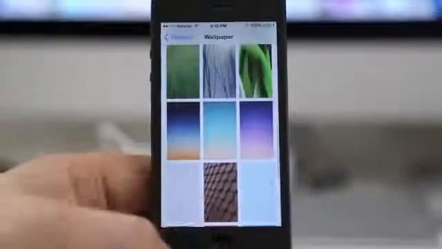 How To Download The New iOS 7 Wallpapers смотреть онлайн