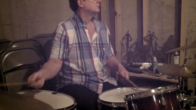 Working on a drumless track of Spain on my Pearl Decade Maple смотреть онлайн