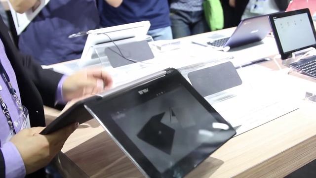 First Looks: ASUS Transformer Book Flip TP200 смотреть онлайн