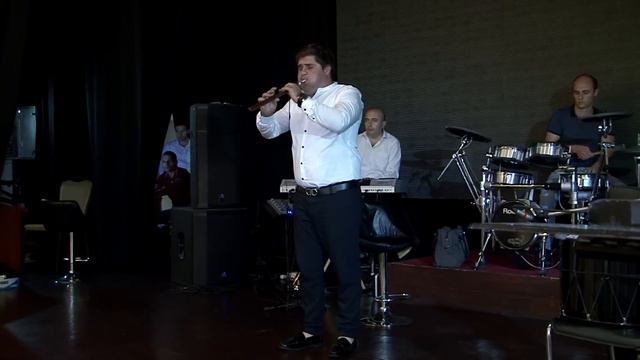 ARTUR PETROSYAN PONCH DUDUK TUN IM HAYRENI смотреть онлайн