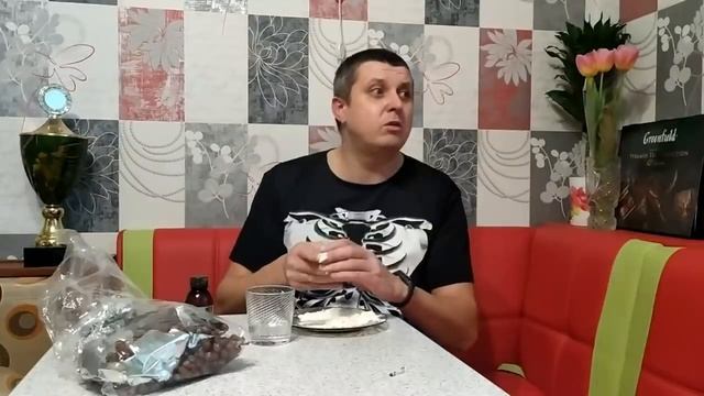 Карась на эту насадку клюёт лучше чем на мотыля червя и опарыша. Супер рыболовная насадка. смотреть онлайн