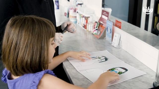 Kids Give Their Teachers Wild Hair Makeovers! | Kids Style | HiHo Kids смотреть онлайн