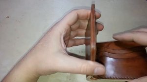 Обработка уреза или торца на коже растительного дубления.