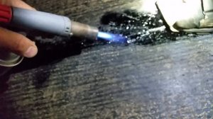 Покрываем рубероидом крышу