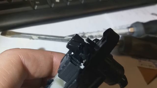 Ремонт замка лючка бензобака Ауди А6 С7 смотреть онлайн