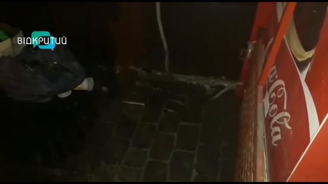 В Днепре в ларьке с шаурмой живут крысы смотреть онлайн