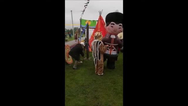 Ростовые надувные костюмы — пневмокостюмы в национальном стиле смотреть онлайн