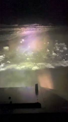 Опять штурмуем Якутские наледи на реках смотреть онлайн