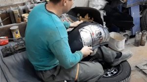 ШУМОвиброИЗОЛЯЦИЯ КАЛЕСНЫХ АРОК своими руками.ШУМКА ПОДКРЫЛОК.