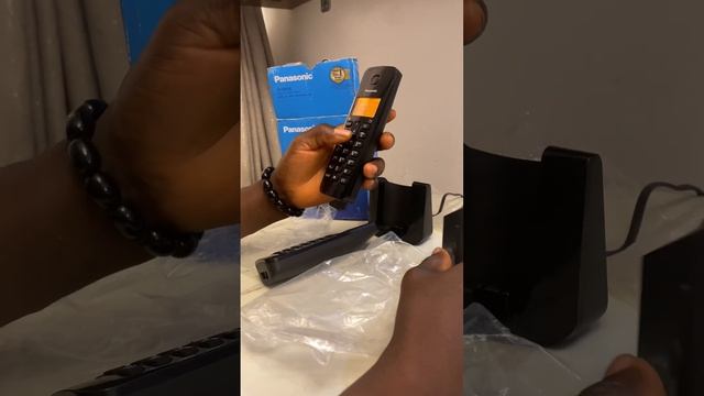 HOW TO CONFIGURE PANASONIC WIRELESS KX-TGB110 TELEPHONE ?? смотреть онлайн