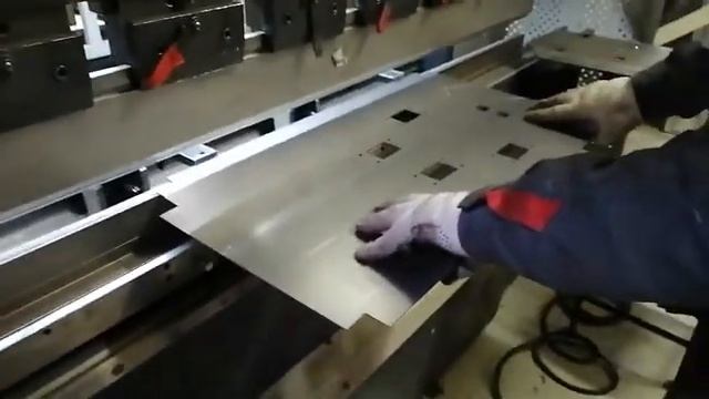 Гибка листового металла, гибочный станок, самодельный станок для гибки смотреть онлайн