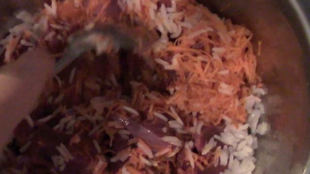 Собаки едят, Hunde fressen ... смотреть онлайн