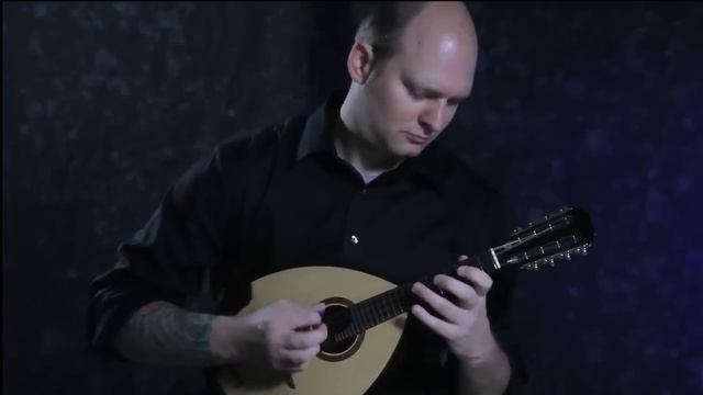 Chris Acquavella, mandolin, performs De La Reine de Golconde by Pietro Denis смотреть онлайн